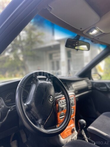 Opel Vectra 1996, 400,000 km - 2.0 l - Bakı
