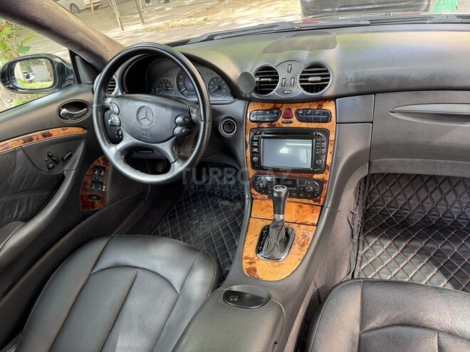 Mercedes CLK 320 2002, 386,000 km - 3.2 l - Bakı