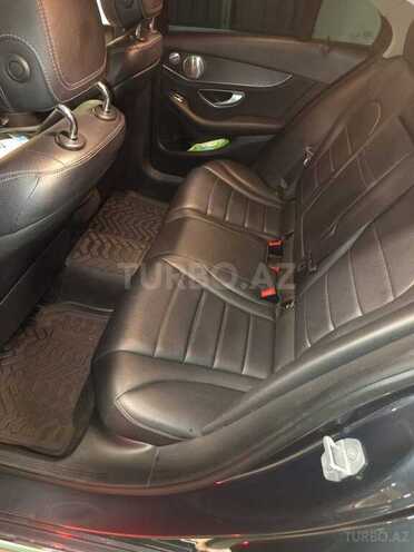 Mercedes C 300 4MATIC 2015, 128,748 km - 2.0 l - Bakı