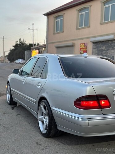 Mercedes E 270 2000, 383,000 km - 2.7 l - Bakı