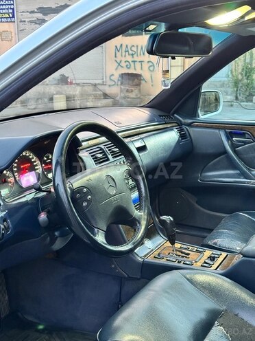 Mercedes E 270 2000, 383,000 km - 2.7 l - Bakı