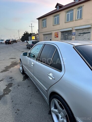Mercedes E 270 2000, 383,000 km - 2.7 l - Bakı