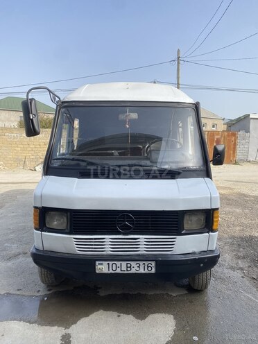 Mercedes 208 D 1991, 466,000 km - 2.9 l - Bakı