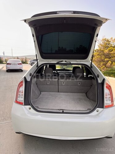 Toyota Prius 2014, 375,000 km - 1.8 л - Bakı
