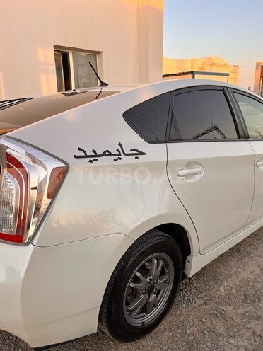 Toyota Prius 2014, 375,000 km - 1.8 л - Bakı