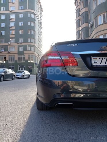 Mercedes E 220 d 2012, 298,000 km - 2.2 l - Bakı