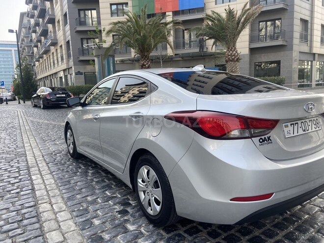 Hyundai Elantra 2015, 100,500 km - 1.8 л - Bakı