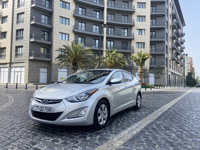 Hyundai Elantra 2015, 100,500 km - 1.8 л - Bakı