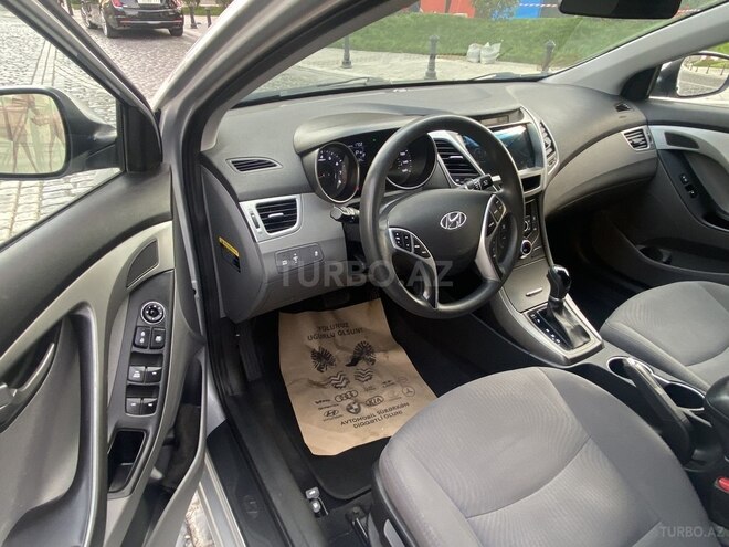 Hyundai Elantra 2015, 100,500 km - 1.8 л - Bakı