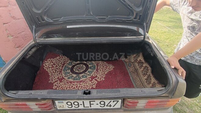Mercedes 190 1991, 322,885 km - 2.0 l - Bakı