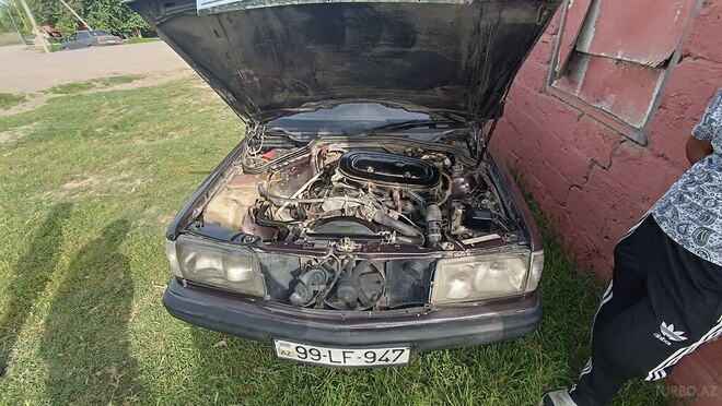 Mercedes 190 1991, 322,885 km - 2.0 l - Bakı