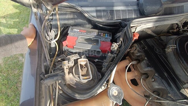 Mercedes 190 1991, 322,885 km - 2.0 l - Bakı