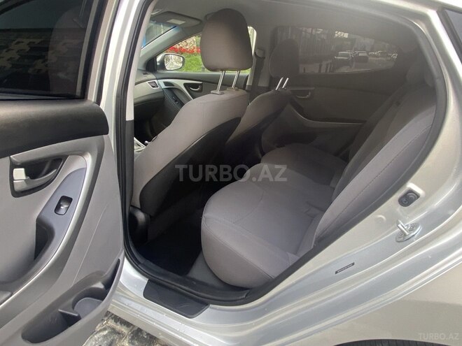 Hyundai Elantra 2015, 100,500 km - 1.8 л - Bakı