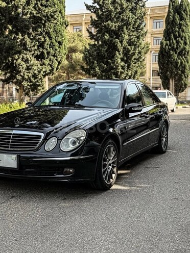 Mercedes E 320 2002, 327,000 km - 3.2 л - Bakı