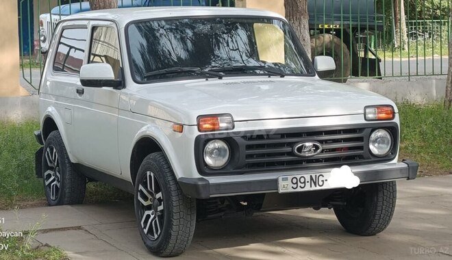 LADA (VAZ) Niva 2018, 57,000 km - 1.7 l - Biləsuvar