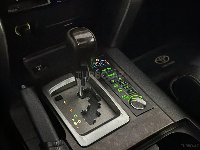 Toyota Land Cruiser 2013, 216,000 km - 4.6 l - Bakı