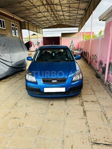 Kia Rio 2006, 379,741 km - 1.5 l - Biləsuvar