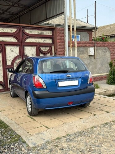 Kia Rio 2006, 379,741 km - 1.5 l - Biləsuvar