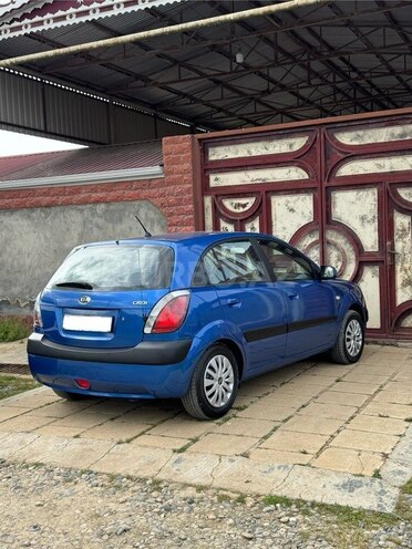 Kia Rio 2006, 379,741 km - 1.5 l - Biləsuvar