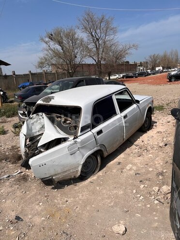 LADA (VAZ) 2107 2003, 70,000 km - 1.6 l - Sumqayıt