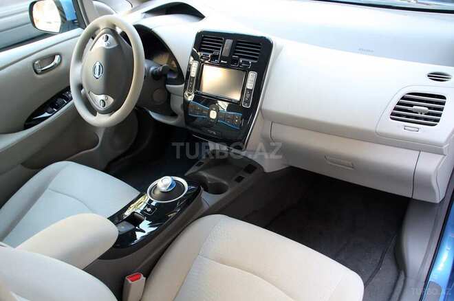 Nissan Leaf 2011, 100,000 km - 0.0 l - Gəncə