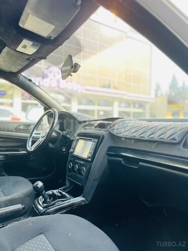 Skoda Octavia 2012, 213,897 km - 1.3 l - Bakı
