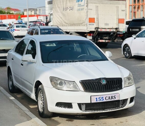 Skoda Octavia 2012, 213,897 km - 1.3 l - Bakı