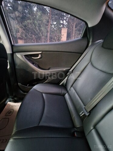 Hyundai Avante 2015, 194,588 km - 1.6 л - Bakı