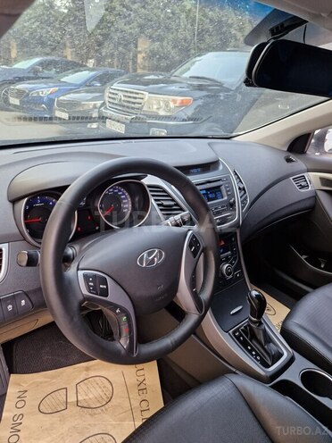 Hyundai Avante 2015, 194,588 km - 1.6 л - Bakı