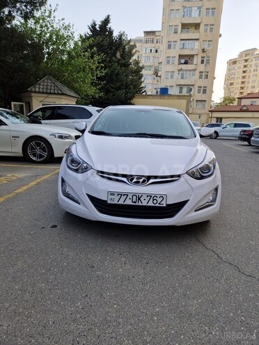 Hyundai Avante 2015, 194,588 km - 1.6 л - Bakı
