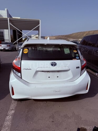 Toyota Aqua 2019, 90,000 km - 1.5 l - Bakı
