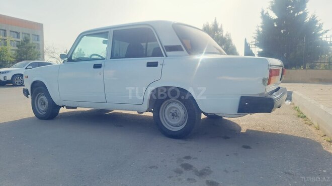 LADA (VAZ) 2107 2009, 95,000 km - 1.6 л - Yevlax
