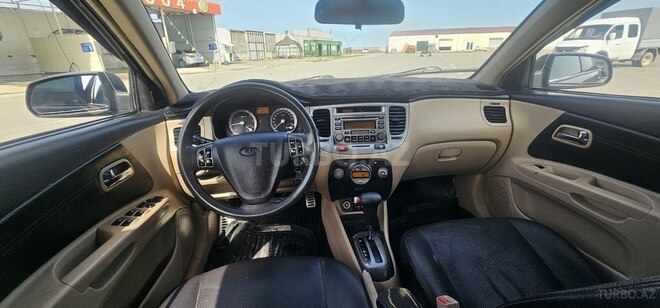 Kia Rio 2006, 200,000 km - 1.5 l - Bakı