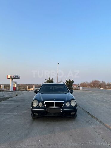 Mercedes E 220 d 2000, 455,000 km - 2.2 l - Biləsuvar