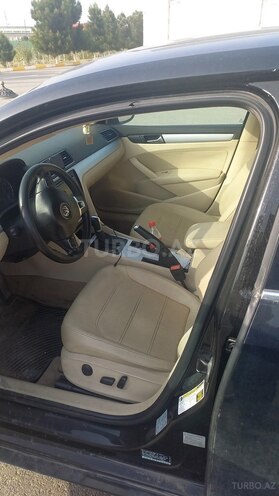 Volkswagen Passat 2012, 215,000 km - 2.5 l - Bakı