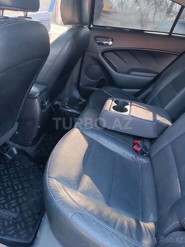 Kia Cerato 2014, 220,000 km - 1.6 l - Qəbələ