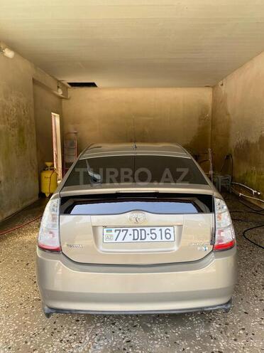 Toyota Prius 2007, 261,427 km - 1.5 l - 