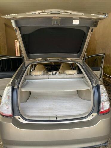 Toyota Prius 2007, 261,427 km - 1.5 l - 