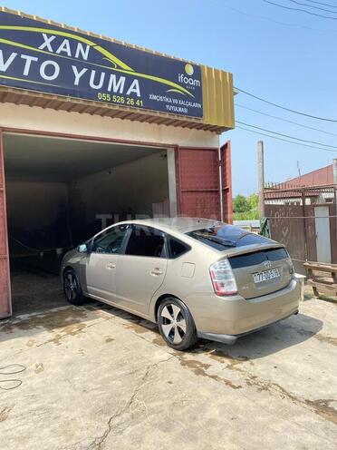 Toyota Prius 2007, 261,427 km - 1.5 l - 