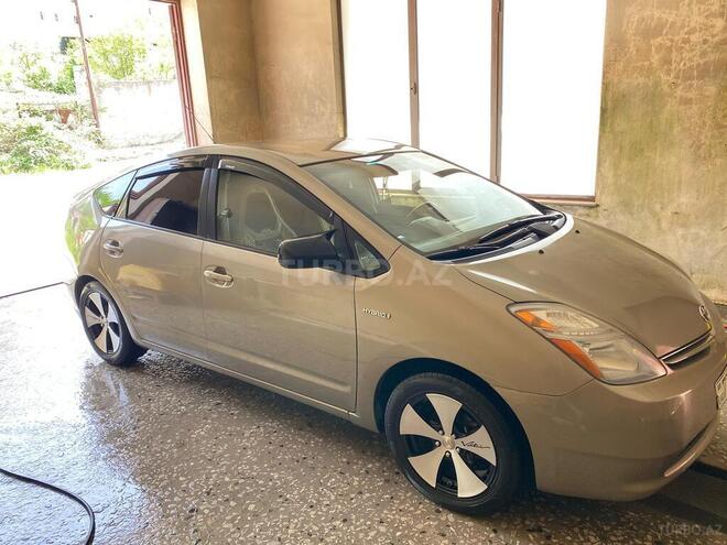 Toyota Prius 2007, 261,427 km - 1.5 l - 