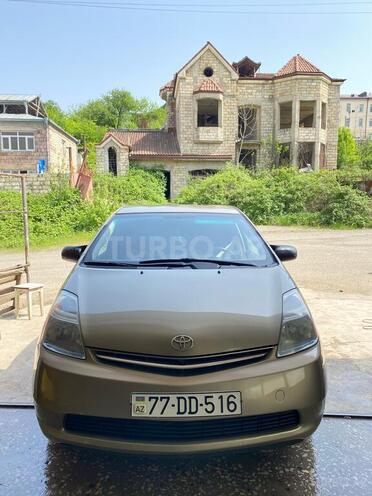 Toyota Prius 2007, 261,427 km - 1.5 l - 