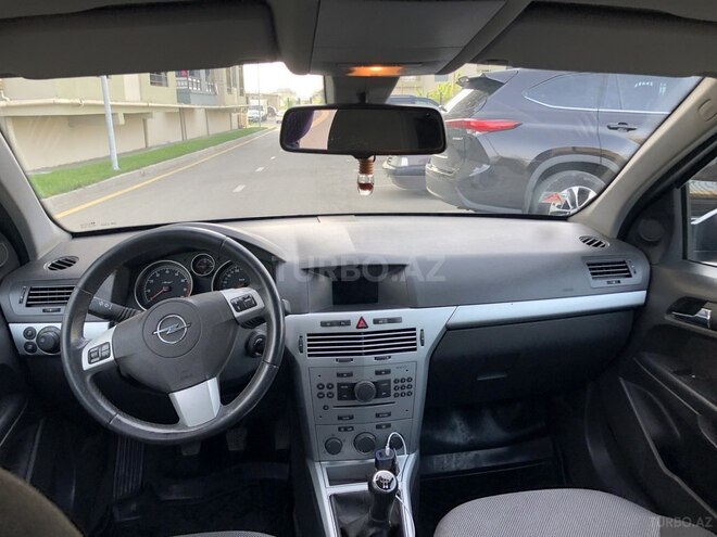 Opel Astra 2009, 252,962 km - 1.4 l - Gəncə