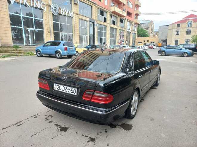 Mercedes E 240 1999, 297,481 km - 2.4 l - Gəncə