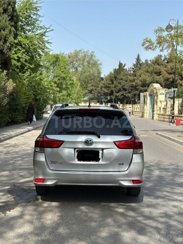 Toyota Corolla Fielder 2015, 178,000 km - 1.5 l - Bakı