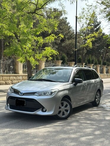 Toyota Corolla Fielder 2015, 178,000 km - 1.5 l - Bakı