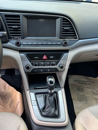 Hyundai Elantra 2017, 187,489 km - 2.0 l - Bakı
