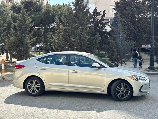 Hyundai Elantra 2017, 187,489 km - 2.0 l - Bakı