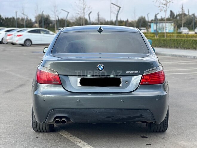 BMW 525 2003, 489,000 km - 2.5 l - Bakı