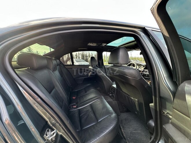 BMW 525 2003, 489,000 km - 2.5 l - Bakı