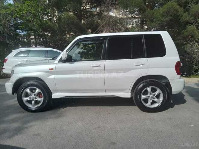 Mitsubishi Pajero io 2002, 261,000 km - 2.0 л - Bakı